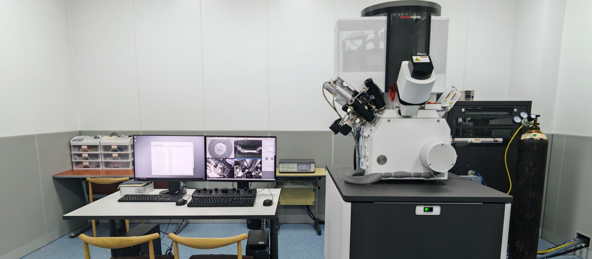 聚焦离子束-电子束双束电镜Helios 5UC