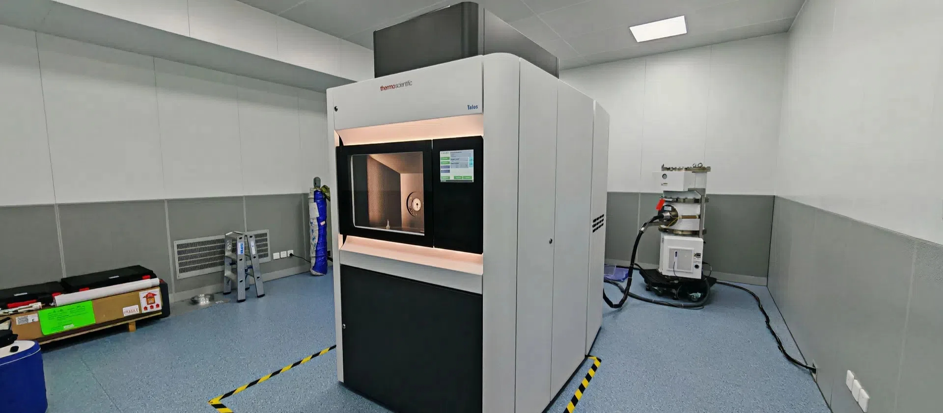 高分辨场发射透射电镜Talos F200X